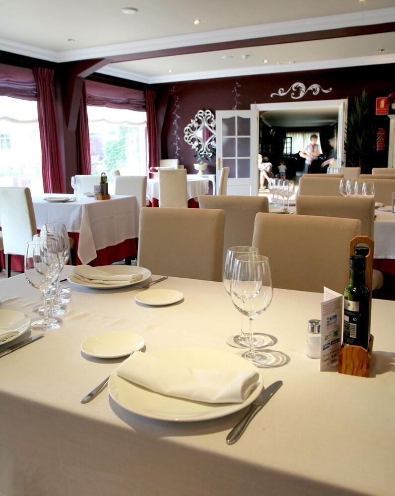 Cason De La Marquesa Hotel Pedredo